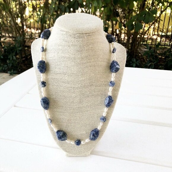 NWT Genuine Sodalite & Pearls Beads Beaded Necklace Blue White - Picture 1 of 4